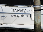 Nyt bådnavn monteret